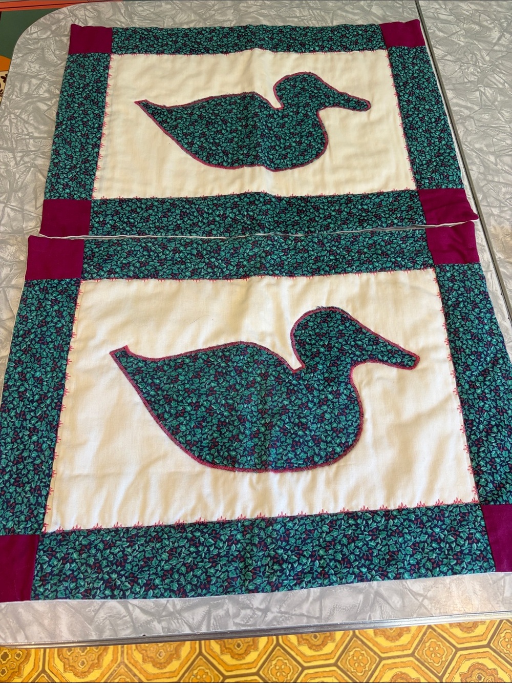 2 vintage gramma core Handmade Duck Appliqué Quilt placemats in Teal & Magenta